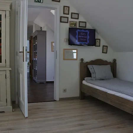Fogado A Patkolokovacshoz Vendeghaz Szekszárd