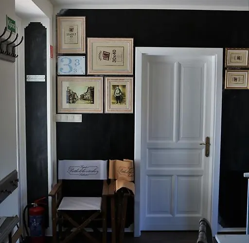 B&B Fogado A Patkolokovacshoz Vendeghaz 3*