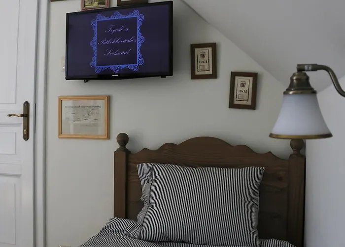 Bed and breakfast Fogadó A Patkolókovácshoz Szekszárd